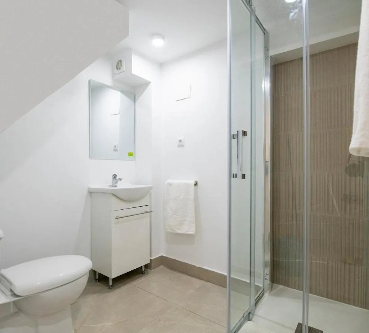 A Beautiful Brand New Apartment Madrid 0*,  Spain